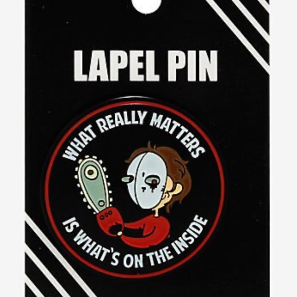 ISO Hot Topic Horror Chainsaw Pin